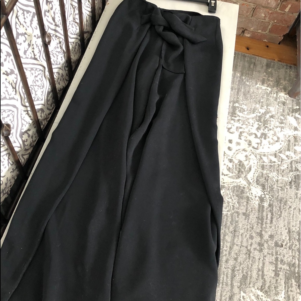YANSI FUGEL .. tie front pant NWT